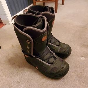 Snowboard Boots